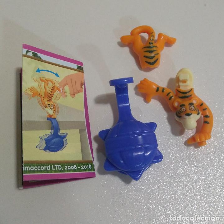 Figuras de Borracha e PVC: KINDER MASHA Y EL OSO TIGRE EQUILIBRISTA SE BPZ PAPEL COMPLETO MASA