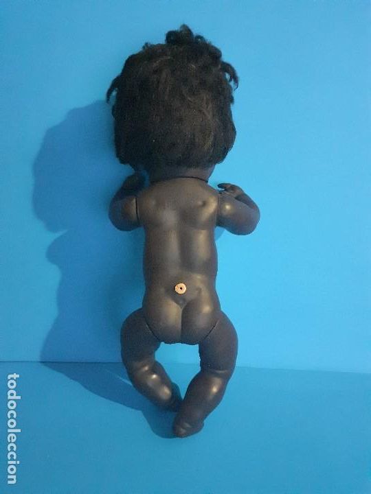 Figuras de goma y PVC: Mu&ntilde;eca Negra. Goma. - Foto 2