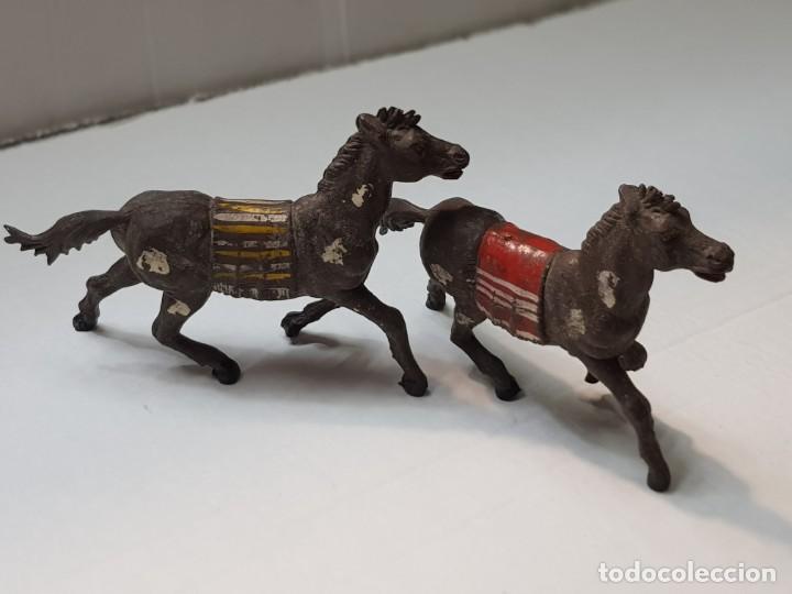 Figuras de Goma y PVC: Figura 2 Caballos Indios en Goma de Gama - Foto 1 - 215482632