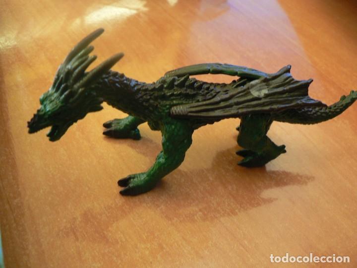 Figuras de goma y PVC: KOMBAT DRAGON 2012 CON POSTER ARBOR - Foto 1