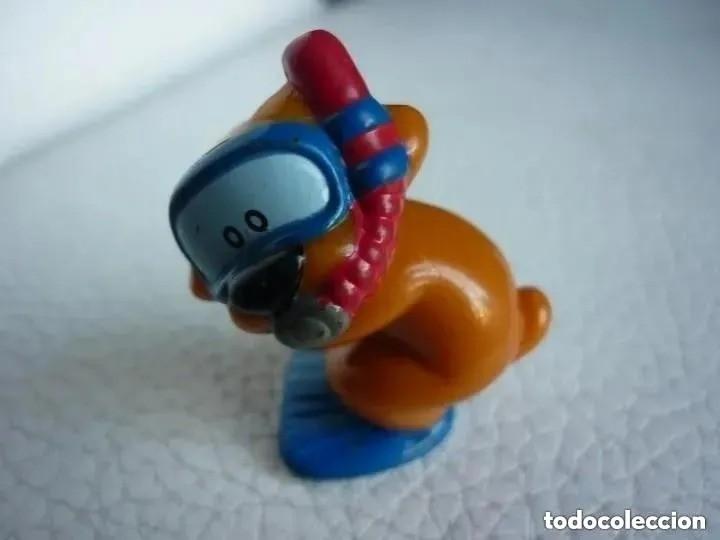 Figuras de goma Kinder: Figura Kinder - perro buceando - Foto 1