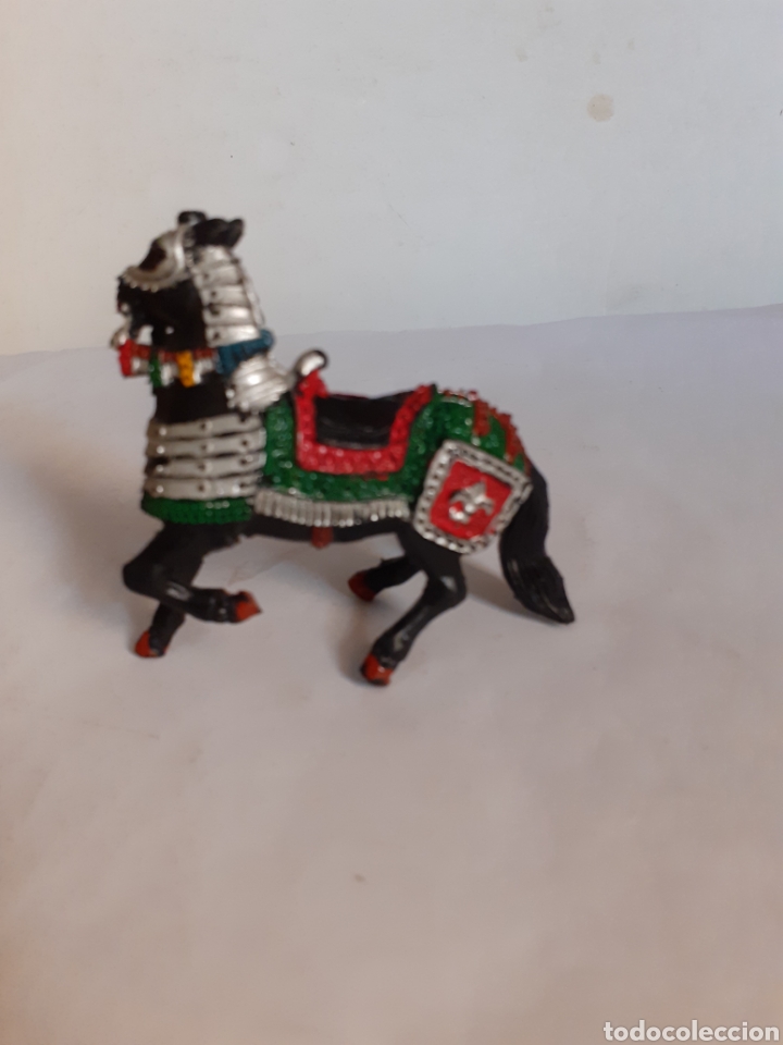Figuras de goma y PVC: LAFREDO CABALLO MEDIEVAL PLASTICO - Foto 2