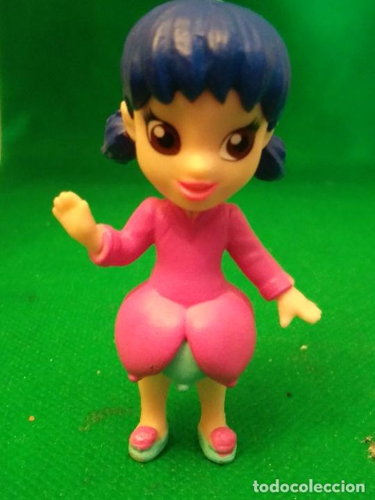 Figuras de goma y PVC: Figura magiki - Foto 1