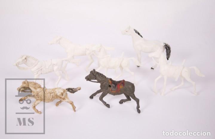 Figurines en Caoutchouc et PVC: Conjunto de 7 Caballos de Goma y Pl&aacute;stico - Pech, Reamsa, Jecsan, Sotorres...