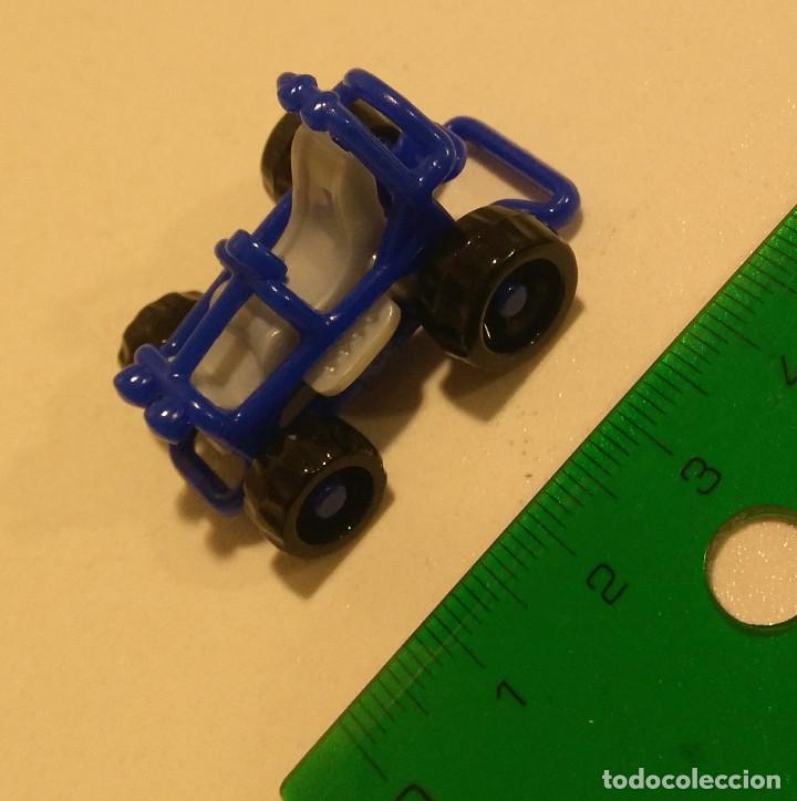 Kinder &Uuml;berraschung: KINDER vehiculo escala cochecito coche miniatura