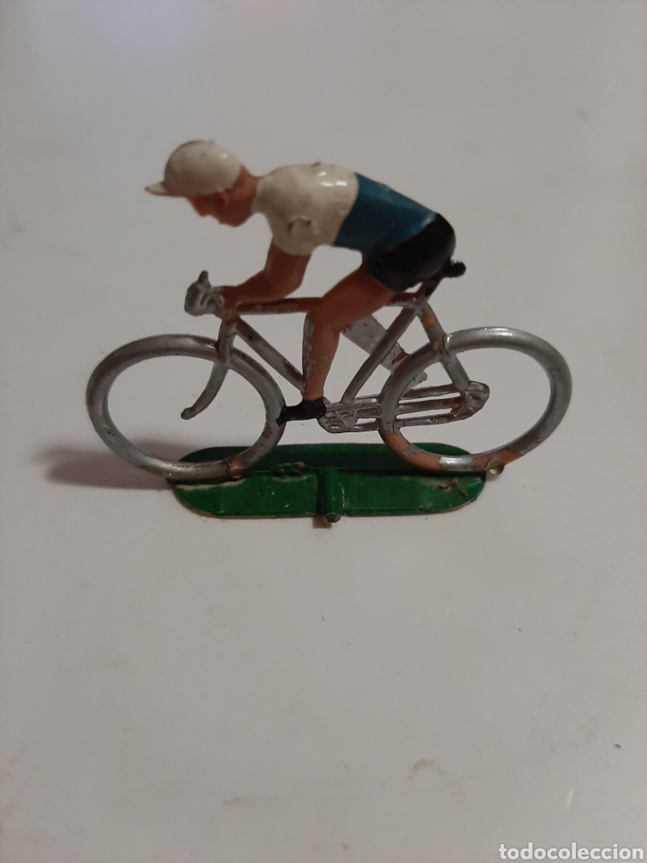 Figuras de Goma y PVC: Ciclista de plastico SOTORRES. Años 70/80 - Foto 1 - 218529981