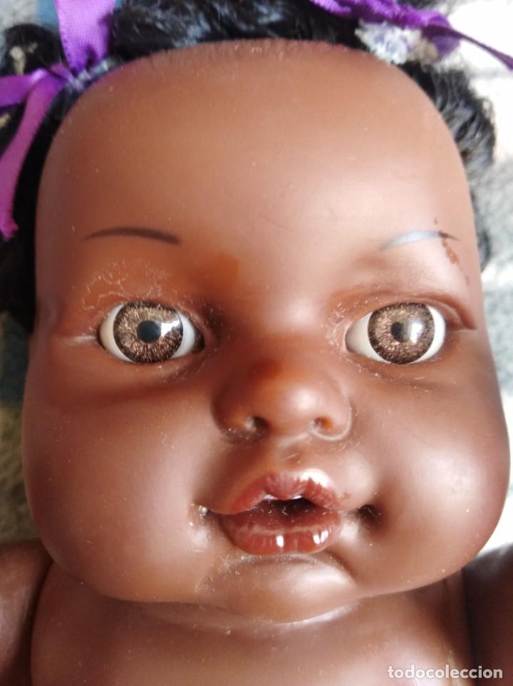Figuras de goma y PVC: Mu&ntilde;eca. (934) - Foto 2