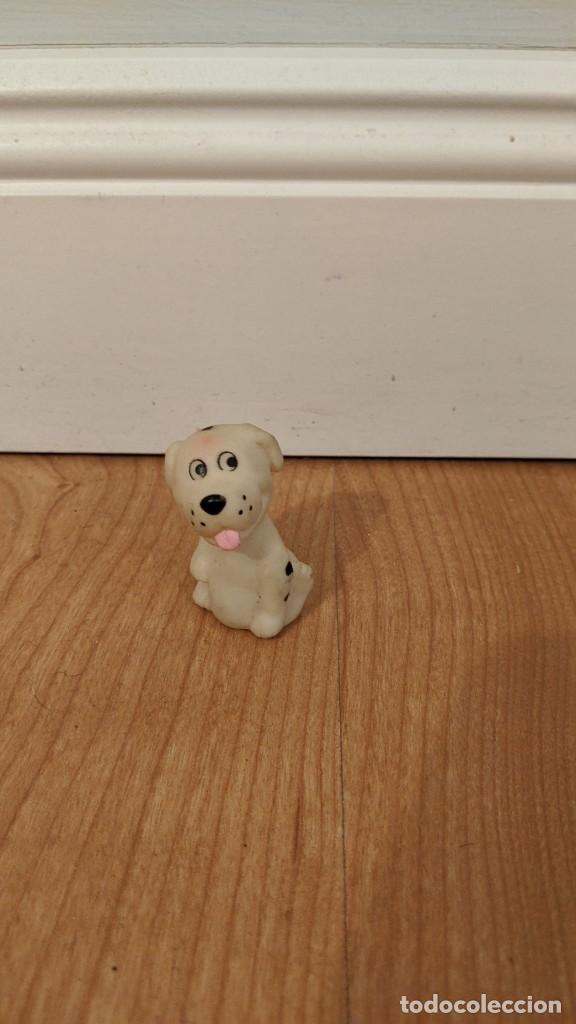 Rubber and PVC Figures: FIGURA PERRITO