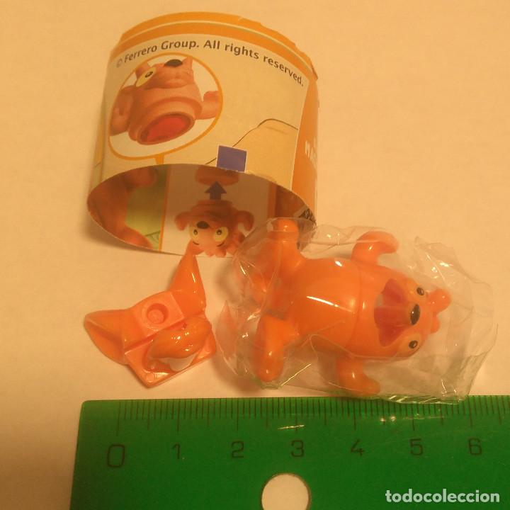 Figuras de Goma Kinder: kinder dv 200 oso o gato mix art precintado bpz papel secundario 2019 2020