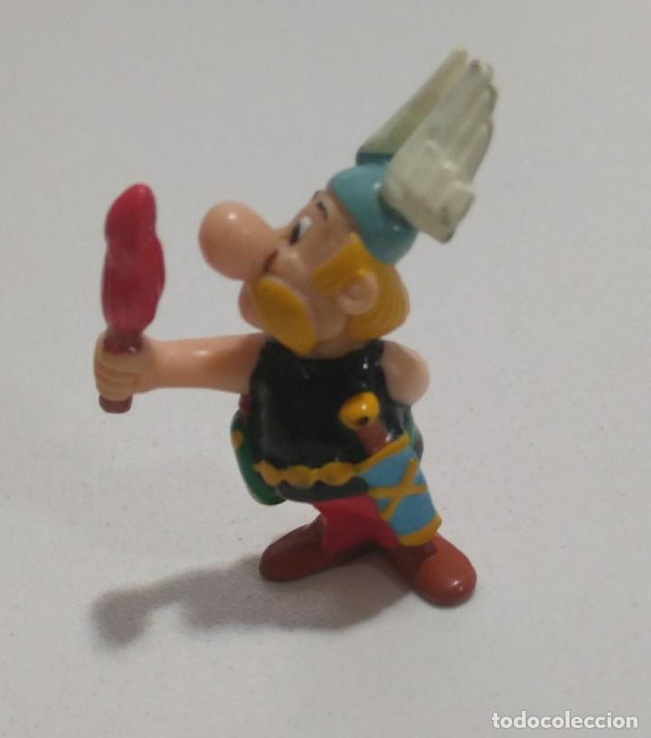 Figuras de Goma Kinder: asterix america kinder mu&ntilde;eco figura miniatura figurita mini personaje ferrero galo antorcha fuego
