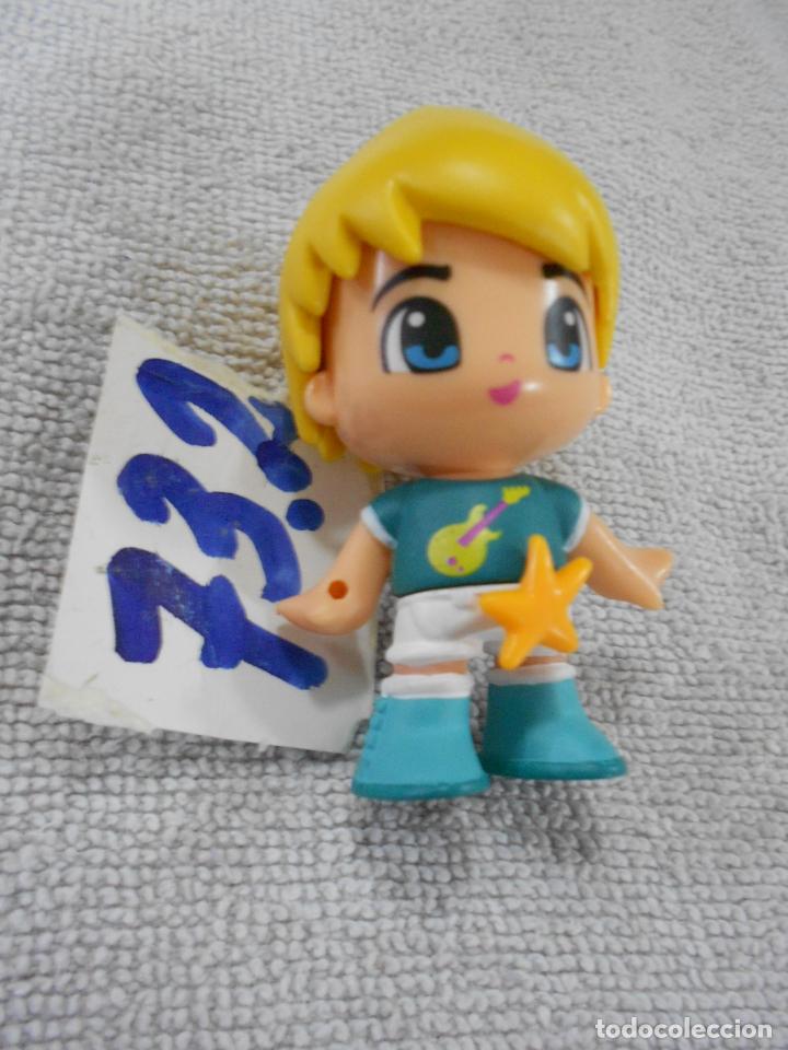 Gummi- und PVC-Figuren: MU&Ntilde;EQUITA