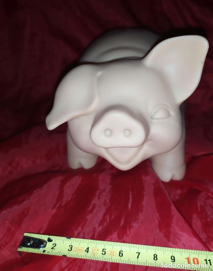 Figuras de goma y PVC: Hucha cerdito cerdo pvc - Foto 3