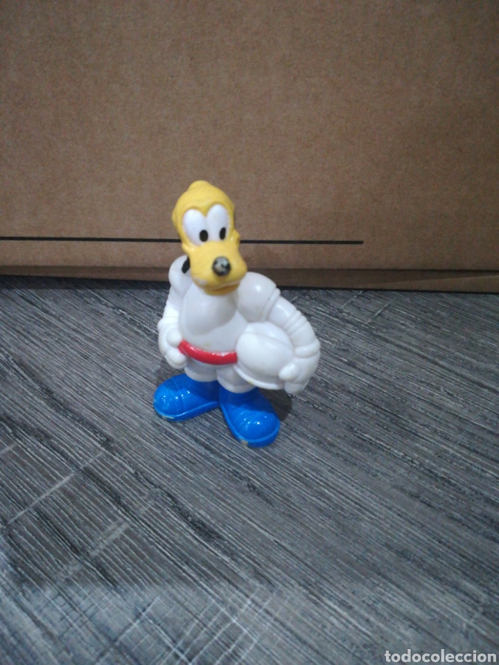 Figuras de goma y PVC: Pluto Disney astronauta - Foto 1