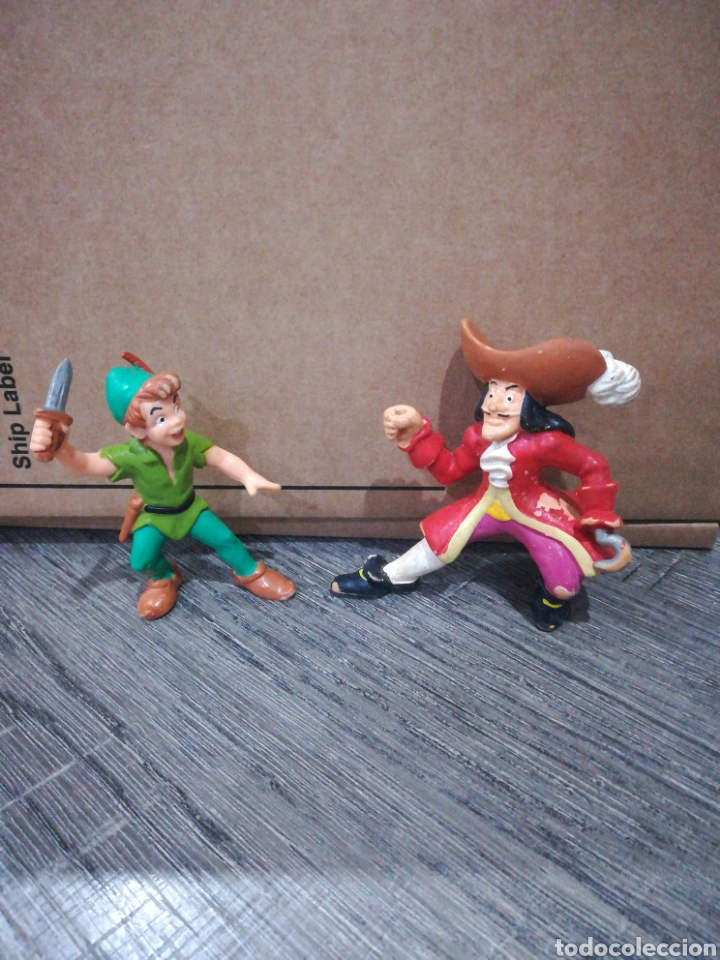 Figuras de goma y PVC: Peter pan y pirata bullyland Disney - Foto 1