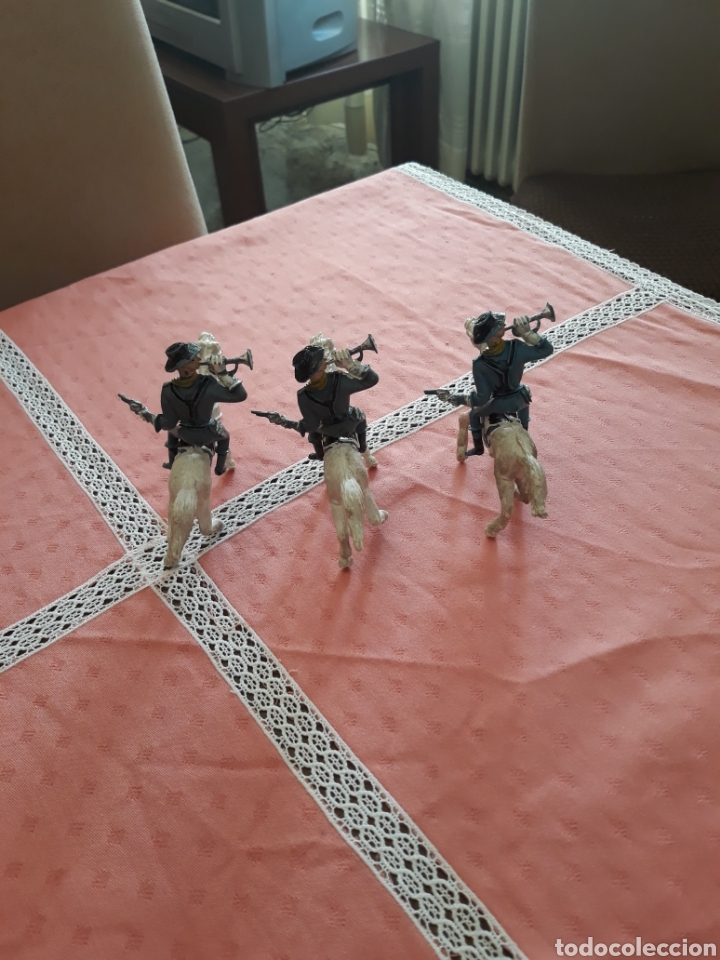 Figuras de goma y PVC: Vaqueros septimo caballer&iacute;a. - Foto 2