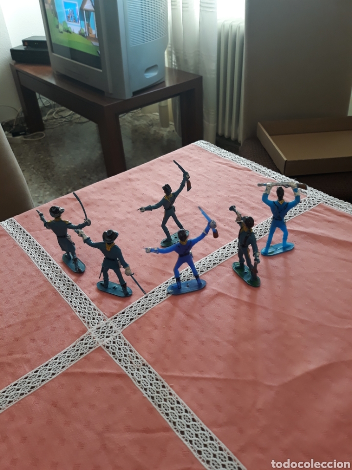 Figuras de goma y PVC: Vaqueros del septimo de caballer&iacute;a. - Foto 2