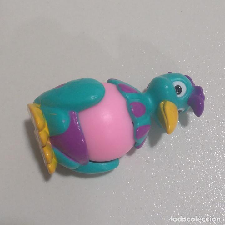 Kinder Figures: kinder animal bola pajaro ave giratorio