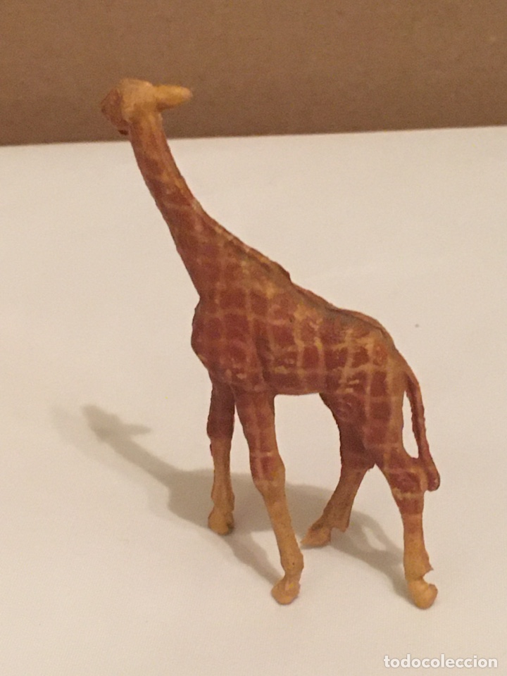 Figuras de goma y PVC: JIRAFA OMO - Foto 1