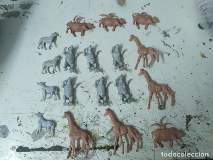 LOTE DE FIGURAS PVC COMANSI PRIMERA EPOCA ZOO ANIMALES GIRAFA OSO POLAR ÑUS (Juguetes - Figuras de Goma y Pvc - Comansi y Novolinea)