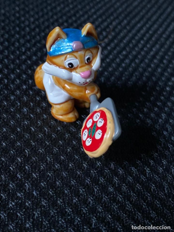 Figure di Gomma e PVC: ANTIGUA FIGURA KINDER GATO PIZZERO FERRERO 1997