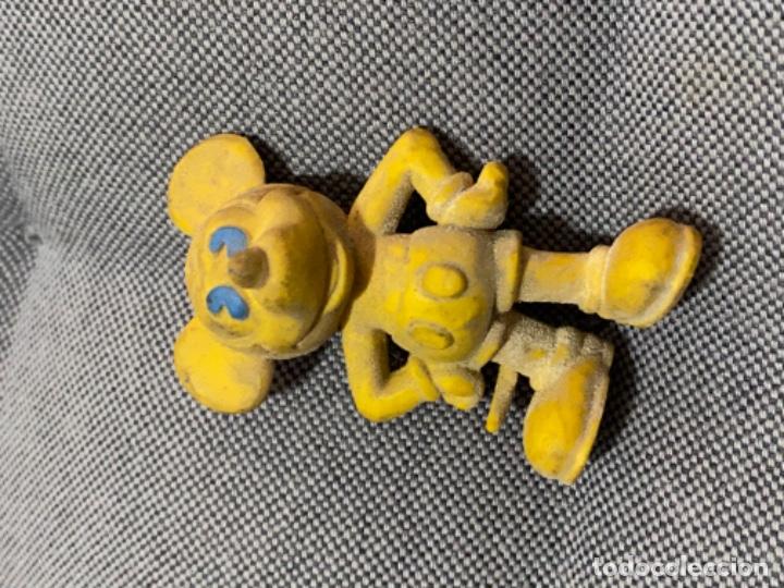Figuras de goma y PVC: Mickey bully - Foto 1