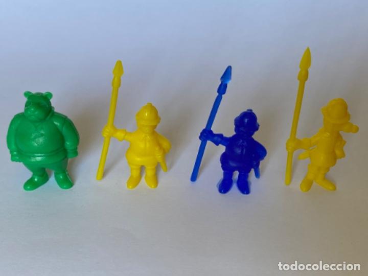 Figuras de goma y PVC: Lote figuras dunkin dartacan - Foto 1