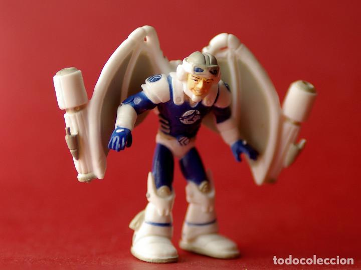 Figuras de Goma y PVC: Mini figura del Nuevo Equipo Actimel Danone 2010 Panini premium Cito