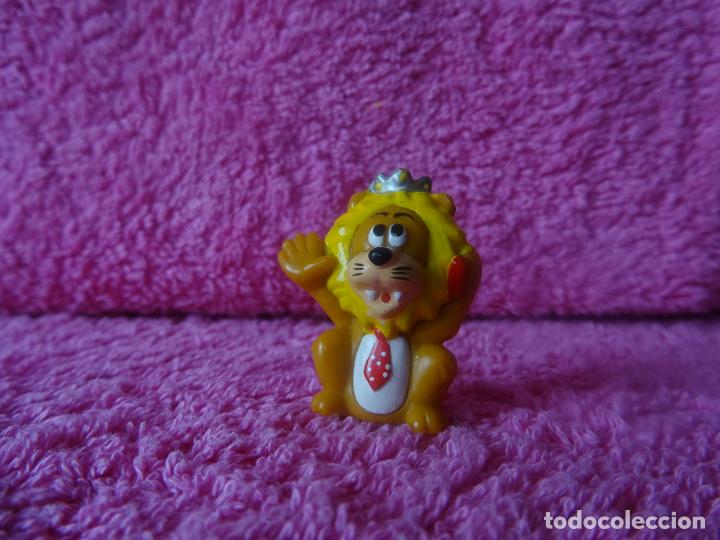 Figuras de goma Kinder: el rey leon kinder mondesir - Foto 1