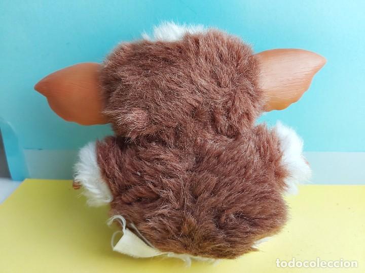Figuras de goma y PVC: ANTIGUO MU&Ntilde;ECO PELUCHE GREMLINS - Foto 3