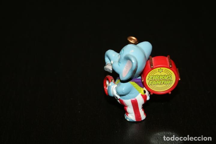 Kinder &Uuml;berraschung: KINDER FERRERO 031 B serie elefantes funny fanten in der manege circo 1998 completo 1 variante