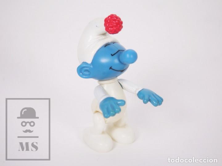 Figuras de Goma y PVC: Mu&ntilde;eco Articulado Pitufo Son&aacute;mbulo - McDonalds, A&ntilde;o 2002 - Altura 11 cm