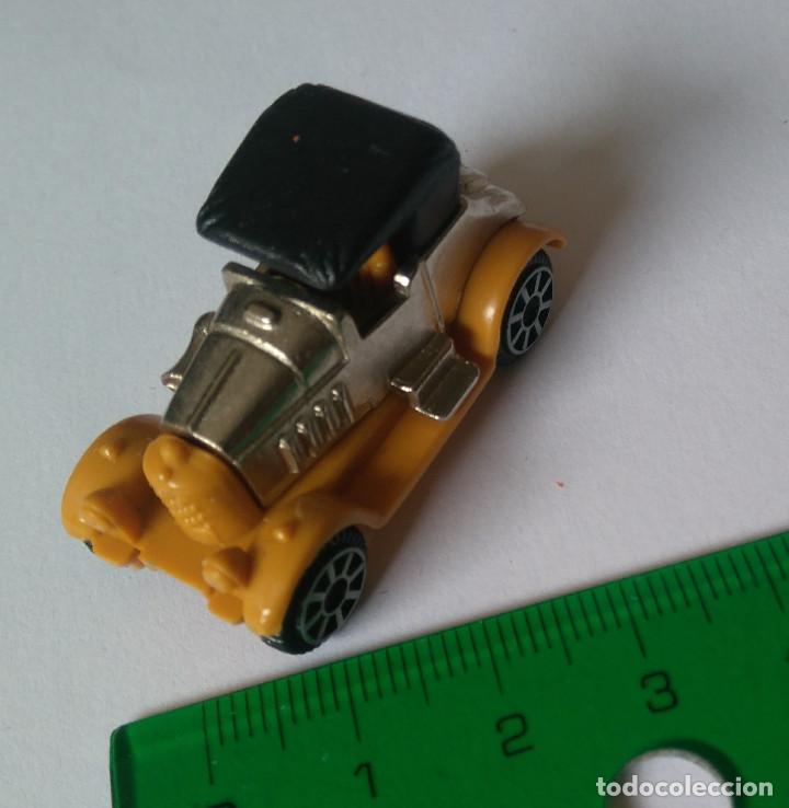 Kinder &Uuml;berraschung: coche metalico kinder metal miniatura escala vehiculo car epoca color amarillo old timer k98 98