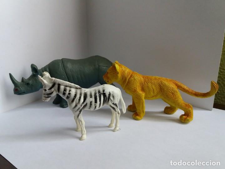 Figuras de goma y PVC: LOTE FIGURAS 3 ANIMALES. - Foto 1