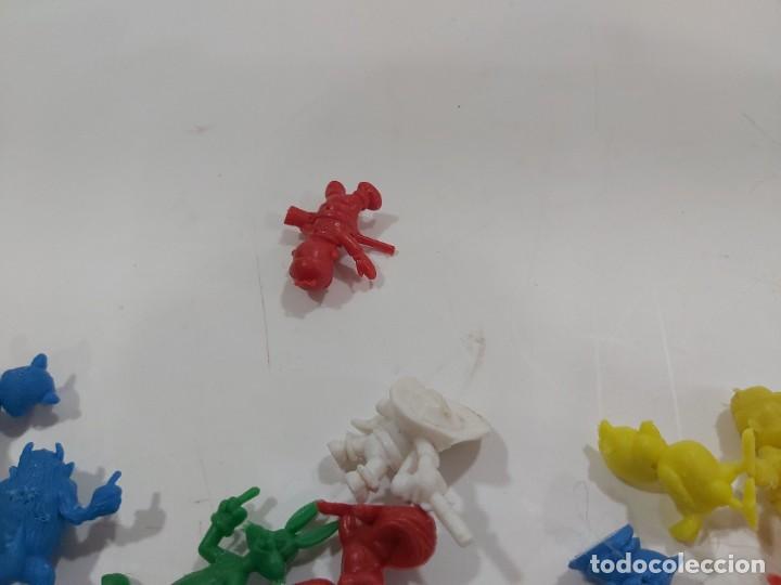 Figuras de goma y PVC: LOTE DE FIGURITAS DUNKIN WARNER - Foto 6