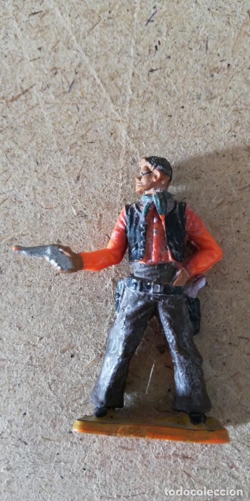 Figuras de goma y PVC: Starlux - pistolero - Foto 1
