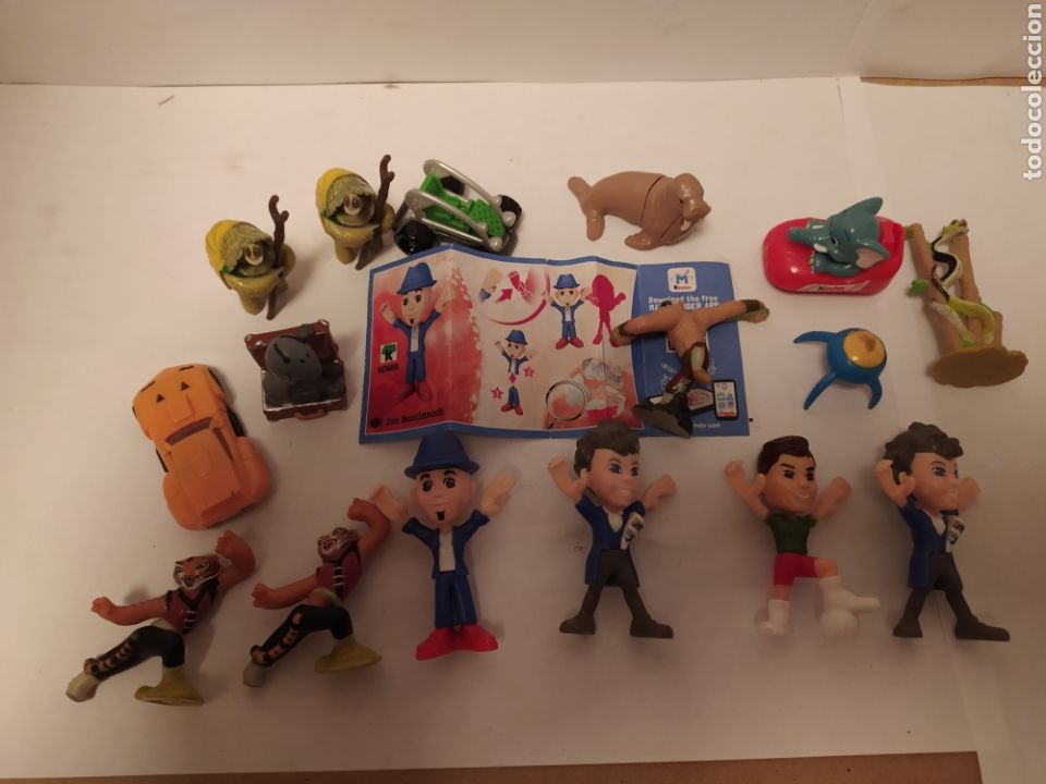 Figuras de goma y PVC: Figuras K&iacute;nder, lote de 16 - Foto 1
