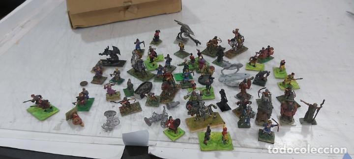 Figuras de goma y PVC: LOTE DE FIGURITAS WARHAMMER - Foto 1