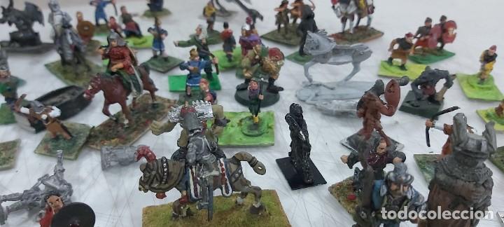 Figuras de goma y PVC: LOTE DE FIGURITAS WARHAMMER - Foto 4