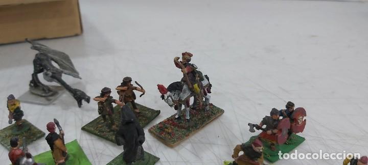 Figuras de goma y PVC: LOTE DE FIGURITAS WARHAMMER - Foto 15