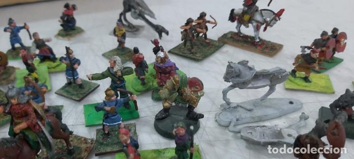 Figuras de goma y PVC: LOTE DE FIGURITAS WARHAMMER - Foto 20