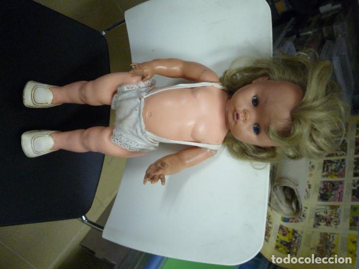 Figuras de goma y PVC: MU&Ntilde;ECA ARIANNE - Foto 2