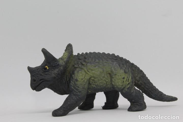 Figuras de goma y PVC: DINOSAURIO BULLY BULLYLAND 61376 TRICERATOPS - Foto 1