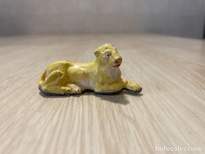 Figuras de goma y PVC: Leona circo Jecsan - Foto 1