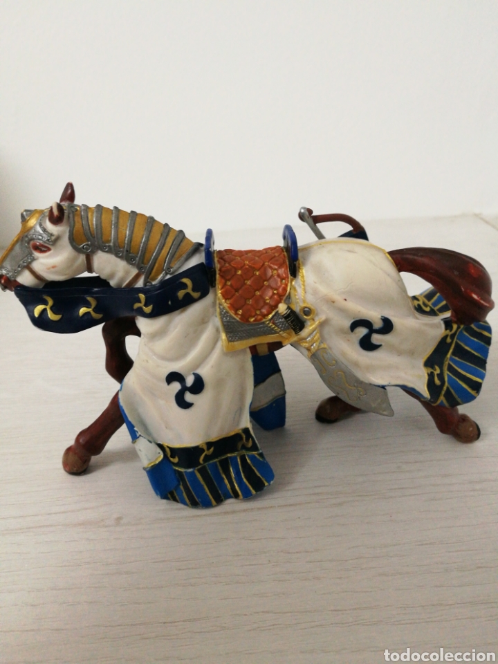 Figuras de goma y PVC: Papo caballo medieval - Foto 2