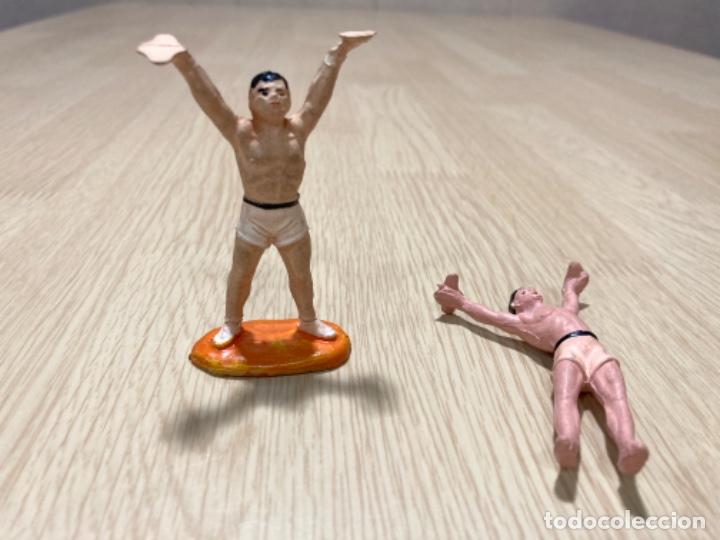 Figuras de goma y PVC: equilibristas circo jecsan a&ntilde;o 60 - Foto 2