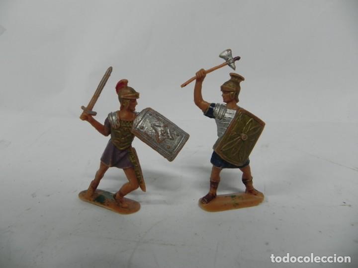 Figure di Gomma e PVC: 2 FIGURAS, SOLDADOS CARTAGINESES, REALIZADOS EN PLASTICO.