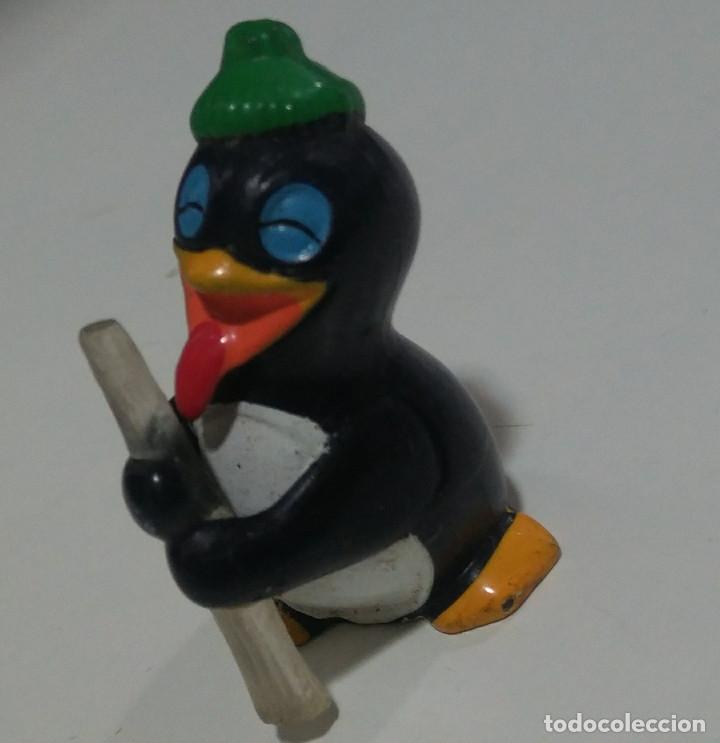 Figurines en Caoutchouc et PVC: pinguino esquimal mu&ntilde;eco monobloc kinder