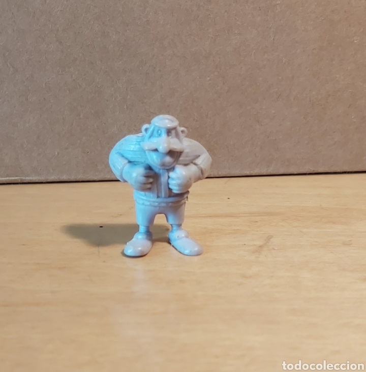 Figuras de goma y PVC: DUNKIN. FIGURA ASTERIX. - Foto 1