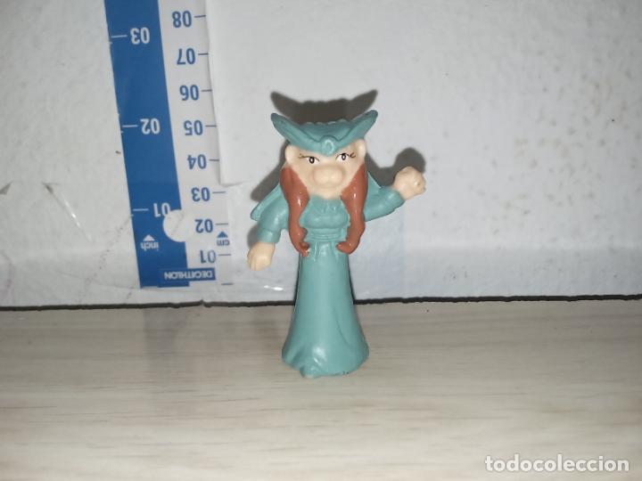 Figuras de goma y PVC: Mu&ntilde;eco figura sylvan el valiente danone - Foto 1