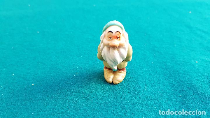 Figuras de goma y PVC: ENANITO DORMILON DE DISNEY REF. 8 (1993)